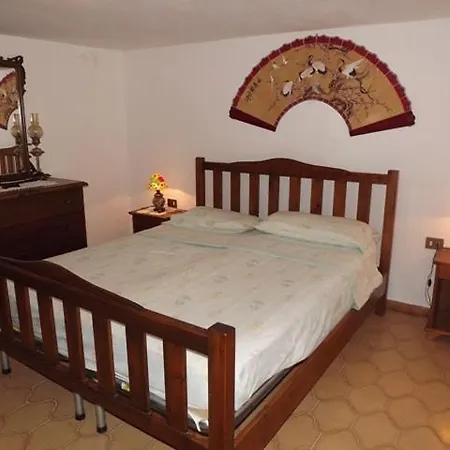 Relax A Calasapone בית נופש *